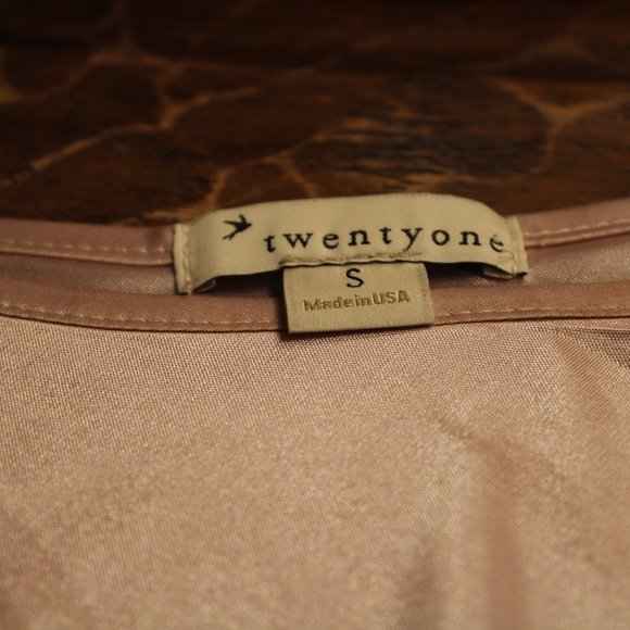 💛TWENTYONE Blouse - Picture 4 of 5